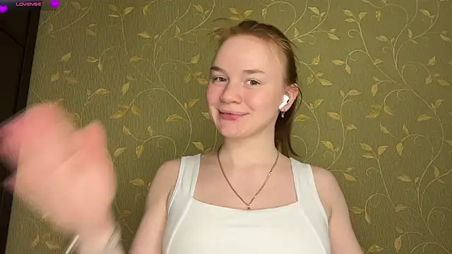 KarlynGow 即時 XXX 聊天