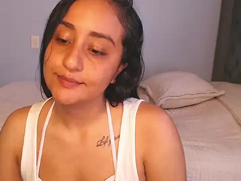 cute8smile Chat XXX live