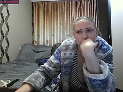 Chat XXX en directo de JenniDeep