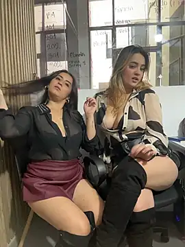 Antonella_Julieta Live XXX-chat