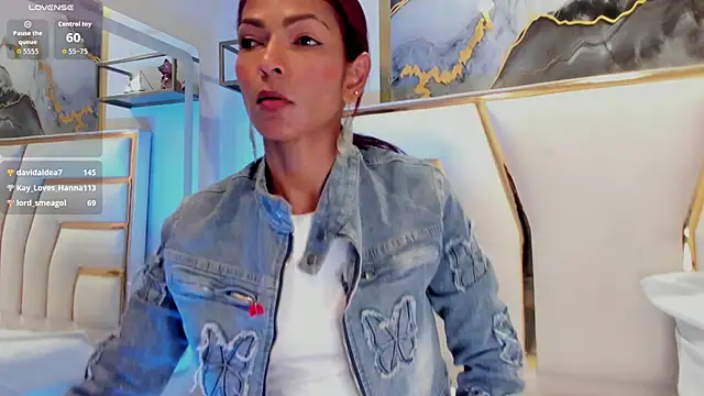 HannaPetit Live XXX-chat