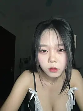 Emely-lysea 웹캠 쇼