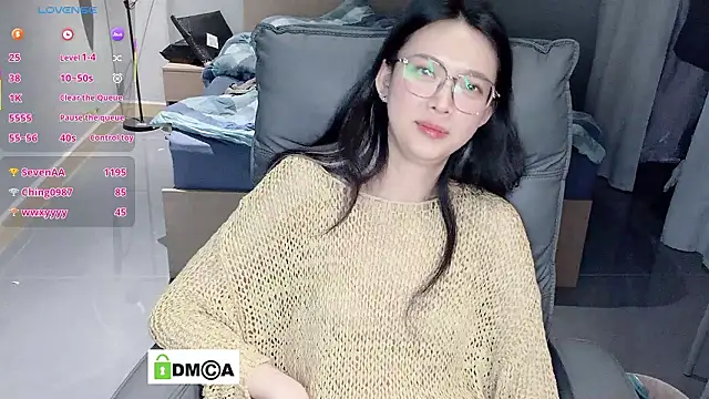 NiNi-baby520 Adlı Modelin Canlı XXX Sohbeti