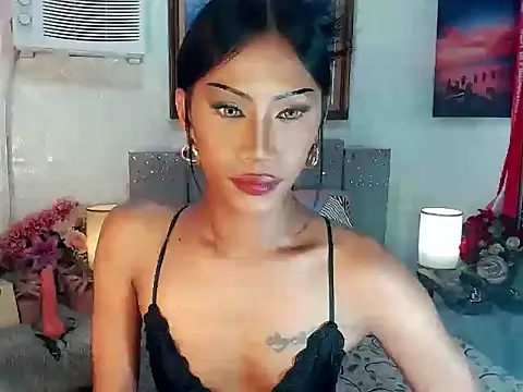 Онлайн чат XXX Tarah_MC_Collins