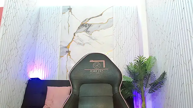 Webkamerová show Siena_Tay