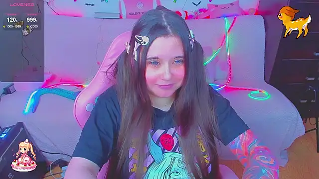 Chat +18 de Lolisuccub ao vivo