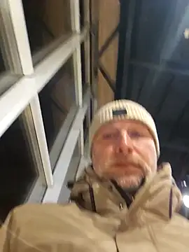 sparrow4791: онлайн-секс-чат