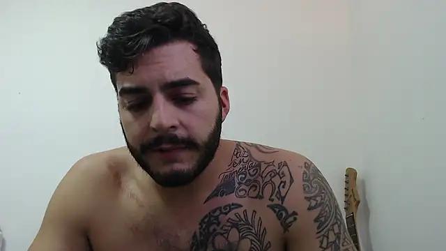 XXX chat uživo modela thomas_gun