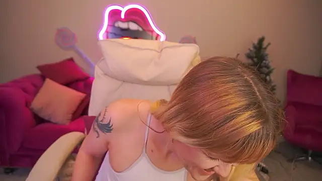 BellaLaPetit 라이브 XXX 채팅