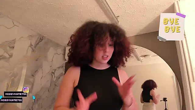 Katemoss70 即時 XXX 聊天