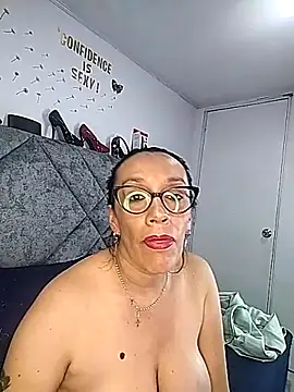 Shantey_Laurent's Live XXX Chat