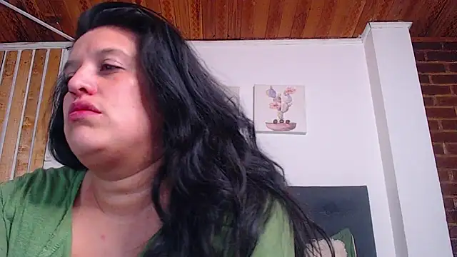 Andrea_secret_ Chat XXX live