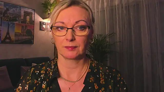 vanessa_chat Live XXX-Chat