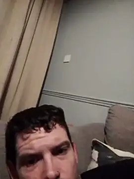 Chat XXX en directo de Hixxy_1025