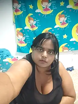 Онлайн чат XXX SusanaEshwar