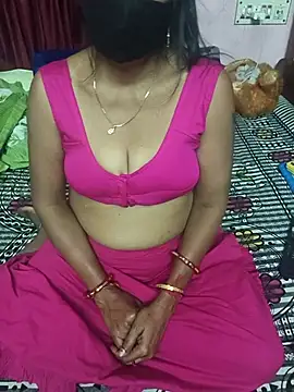 Little-Roshni Adlı Modelin Canlı XXX Sohbeti