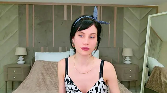 Chat +18 de Dedra_Dixon ao vivo