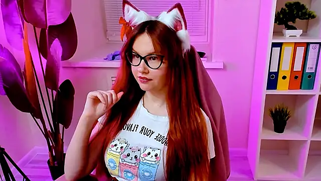 CarolGiggly's Live XXX Chat