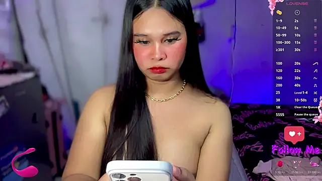 ixie_houston69 élő XXX-chatje