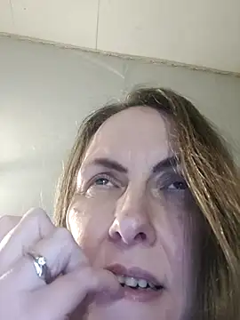 Živý XXX chat Evelina_cute