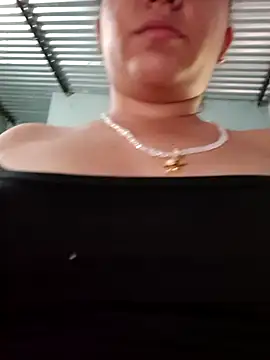 دردشة ValeriaSantos- الجنسية المباشرة