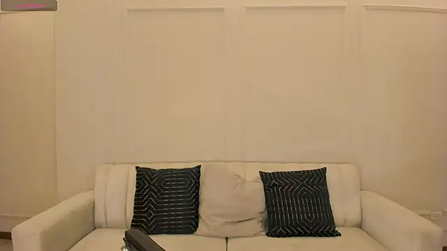 Chat XXX en directo de SunnyRivers