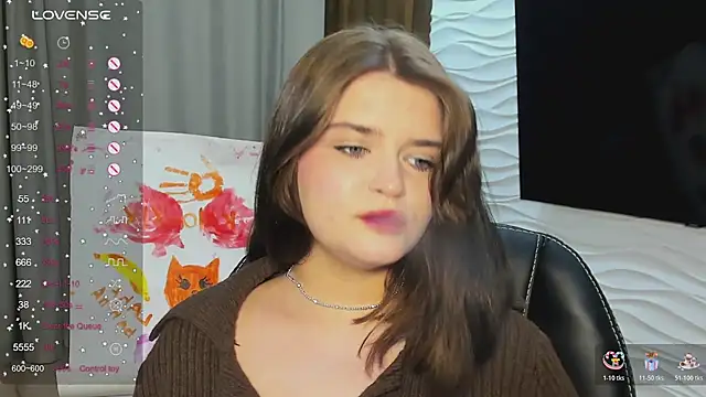 LanaTreades live XXX chat