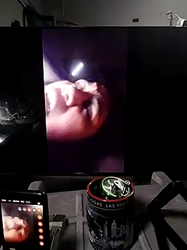 Genesis3011 live XXX chat