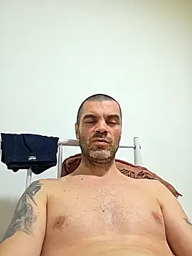 Chatroom XXX en direct de DOMINATOR_SIR-MASTER