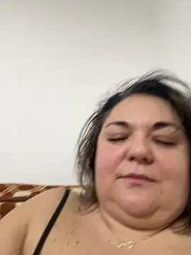 دردشة MikyVesela الجنسية المباشرة