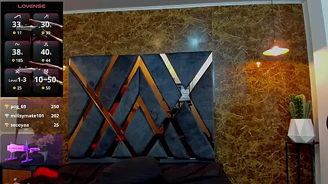 Hanna_Becker_: онлайн-секс-чат