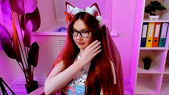 CarolGiggly Adlı Modelin Canlı XXX Sohbeti