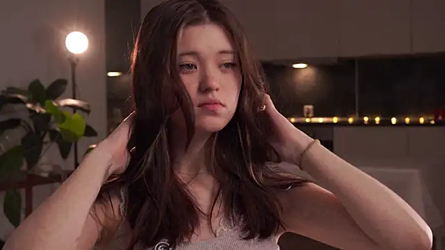 EleniRoeber élő XXX-chatje