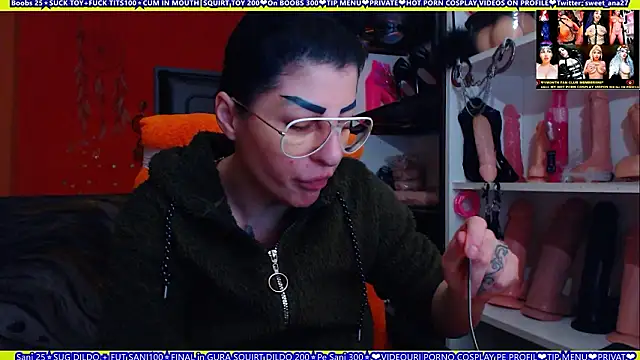 Chatroom XXX en direct de cuminmenowbbyx