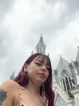 XXX chat uživo modela LilithTeaseX_