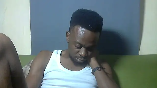 69_SINNS Adlı Modelin Web Kamerası Şovu