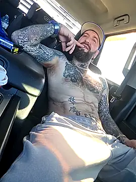 Beardedtattood – Naživo XXX chat