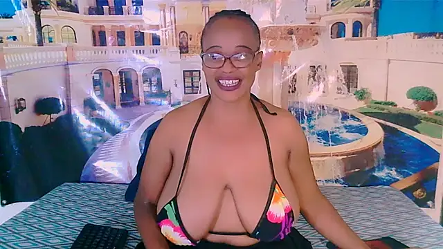 XXX chat uživo modela EbonyBloom69