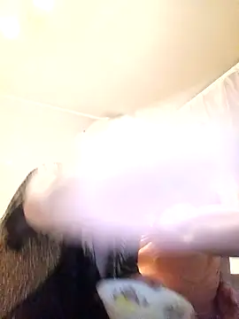 Nika_Malay webkamerás műsora