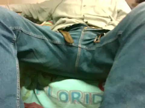 Giulio35_Pika Live XXX-chat