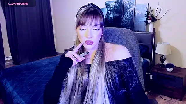 Chat XXX en directo de NoraCake