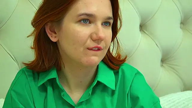 LessySmith's Live XXX Chat