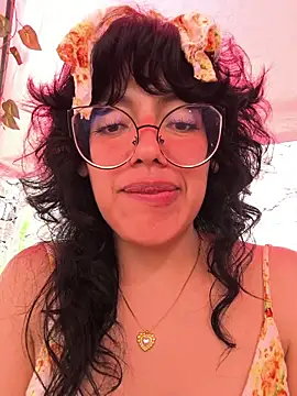 Fun_Everywhere Adlı Modelin Canlı XXX Sohbeti