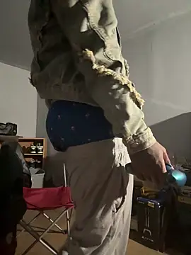 Webkamerová show MIGHTYDEMONXXX