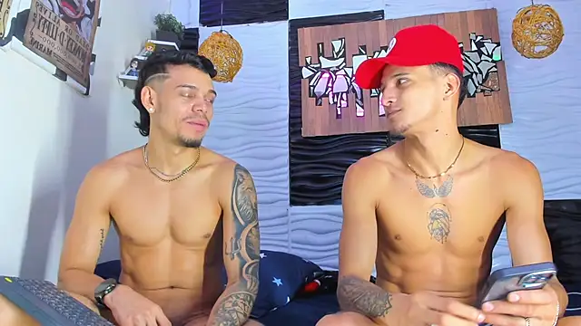 Friendsofeverything_: вебкам-шоу