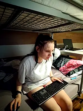 LissieDemons Adlı Modelin Canlı XXX Sohbeti