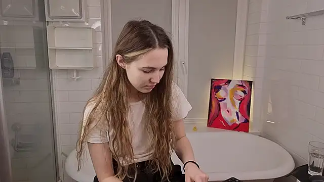 LeenaPuitaのライブXXXチャット