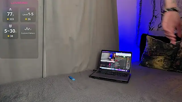 inked-vvitch: вебкам-шоу