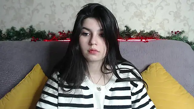 Онлайн чат XXX KisaModel