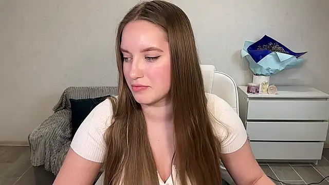 EvaMaddison 现场XXX聊天